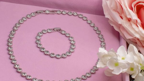 Women’s Silver Crystal Tennis Set