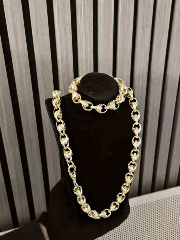 13mm Luxury Tulip Set - Image 3