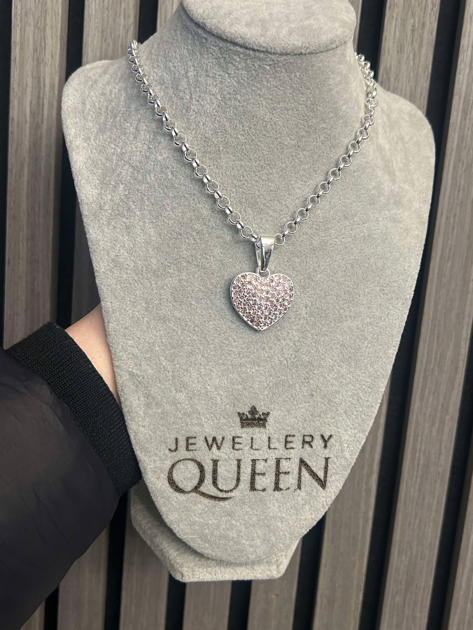 5mm Silver Pink Heart Belcher Necklace