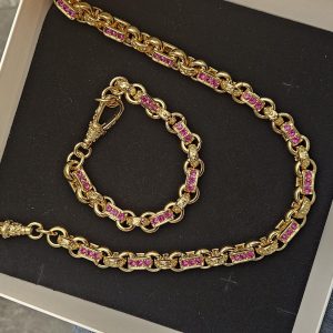 10mm Bright Pink 3 Stone Gypsy Set
