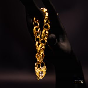 Premium Gold-Filled Vintage Gold Button Lock Bracelet – White Stone