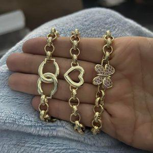 8mm Horseshoe Bracelet