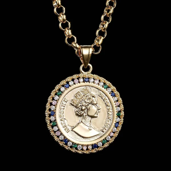 Premium Gold-Filled Queen Elizabeth Pendant with 22-Inch Luxury Chain